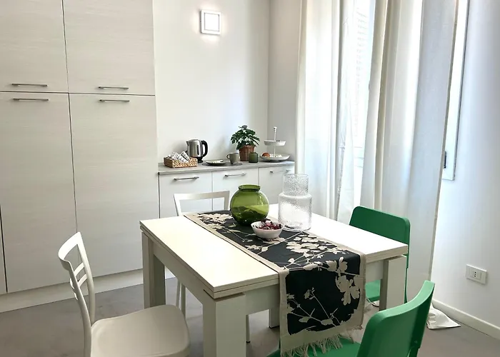 Via Conchiglia - 5 *